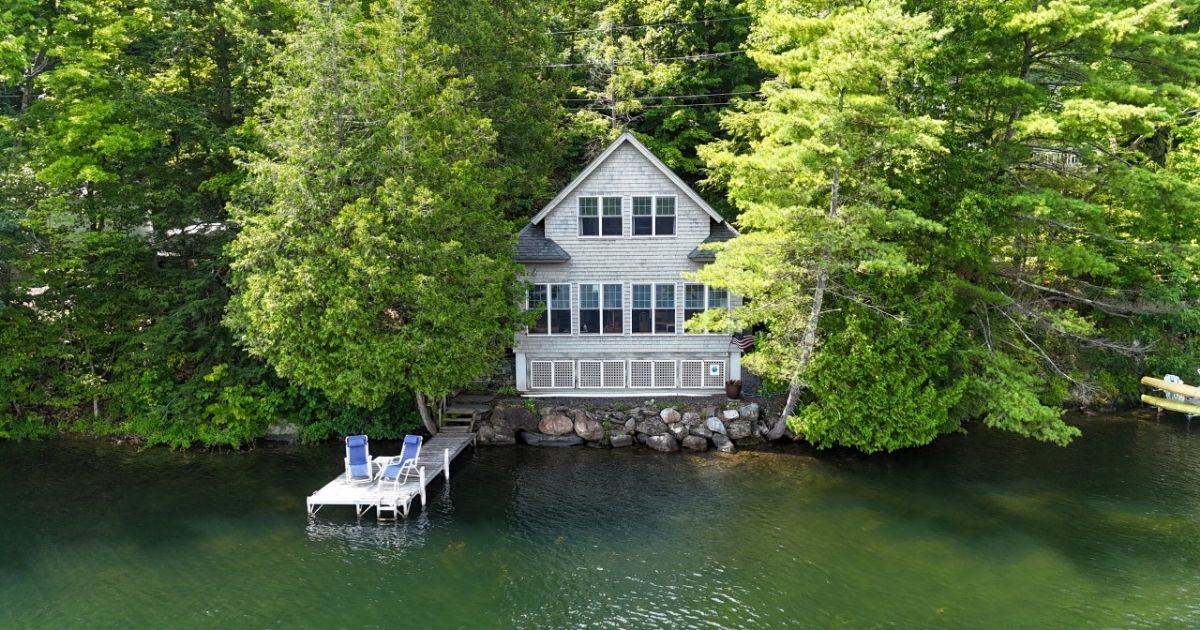 Lake side cottage on Lake Catherine Vermont